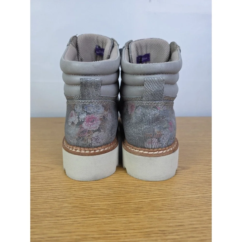 Bionica Women's Dezi Gray Floral‎ Waterproof Leather Lace Up Ankle Boots 8M